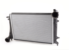 İntercol Radyatörü - BLS - Motor - 2.0 TDI - Golf - 2006 - 2007
