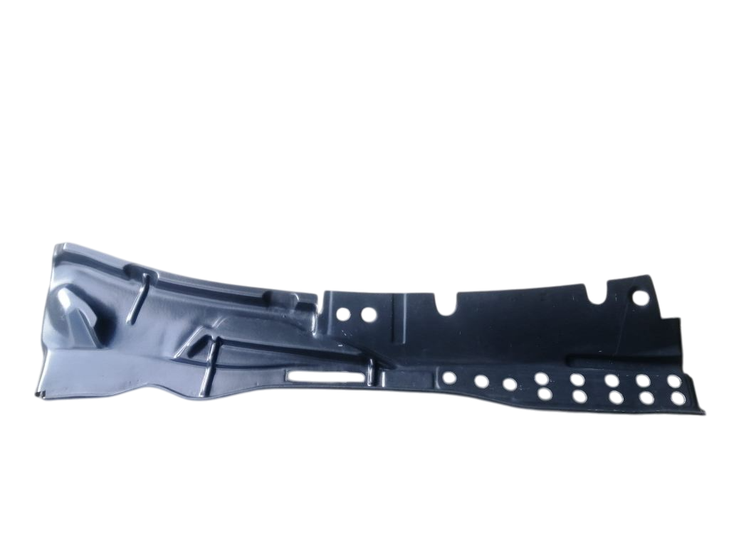 Cam Önü Izgarası Alt Parçası - Polo Classic - 1996 - 2000