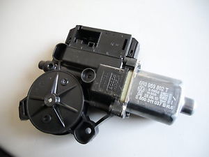 Cam Motoru Arka Sol - Volkswagen - Polo Hb 2010 -2012