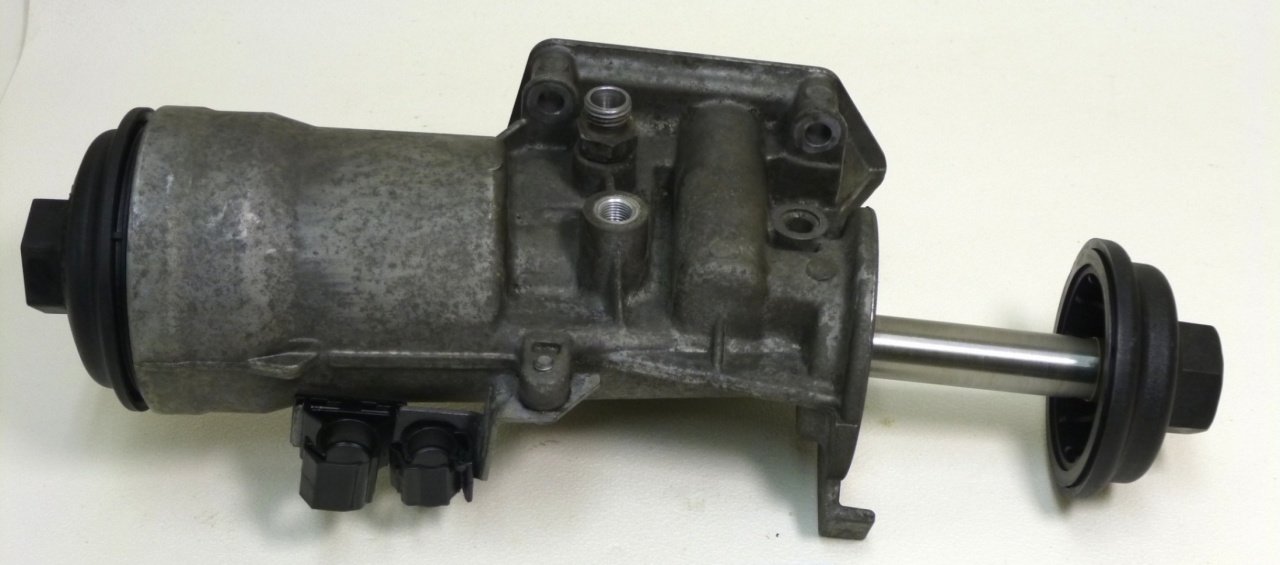 Yağ Filitre Tutucusu - 2.0 TDİ - Octavia - 2004 - 2013