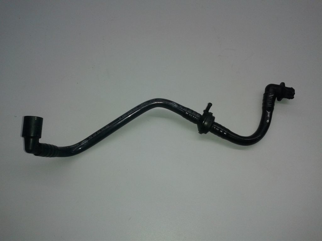 Çek Valfli Vakum Borusu - Passat 2006-2011