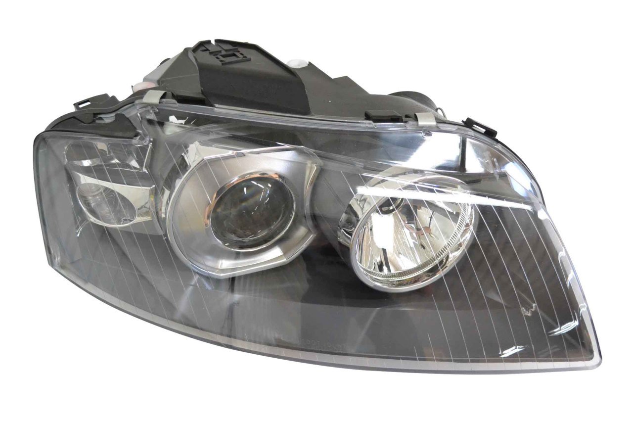 Far Sağ - Audi A3 - 2004 - 2007