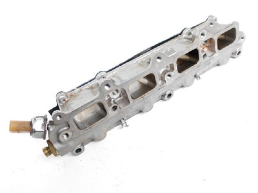 Motor Emme Manifolt Alt Parçası Kelebek Metal - CAVD - Motor - 1.4 TDI - Golf - 2012 - 2013