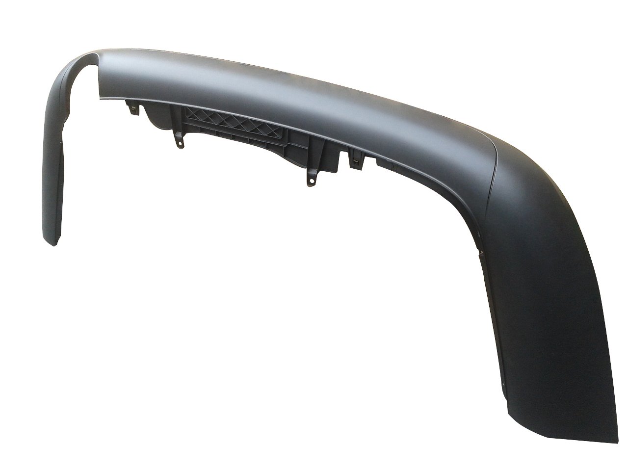 Arka Tampon Alt Spoyler - Passat 2005