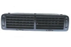 Gögüs Havalandırma Izgarası Orta - Volkswagen - Passat